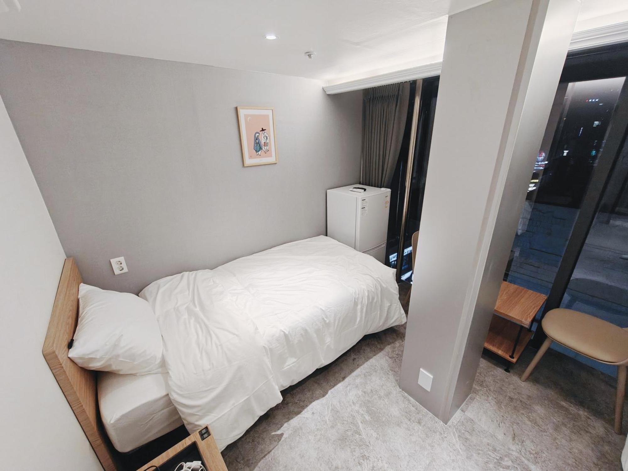 L Hostel Seoul Luaran gambar