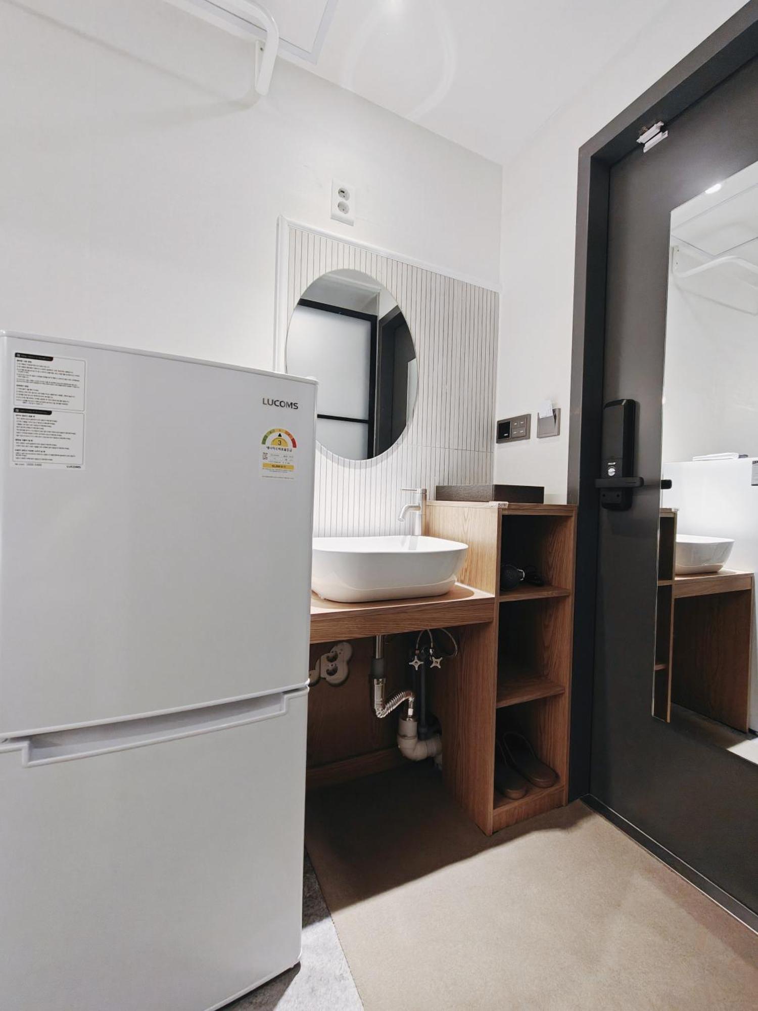 L Hostel Seoul Luaran gambar