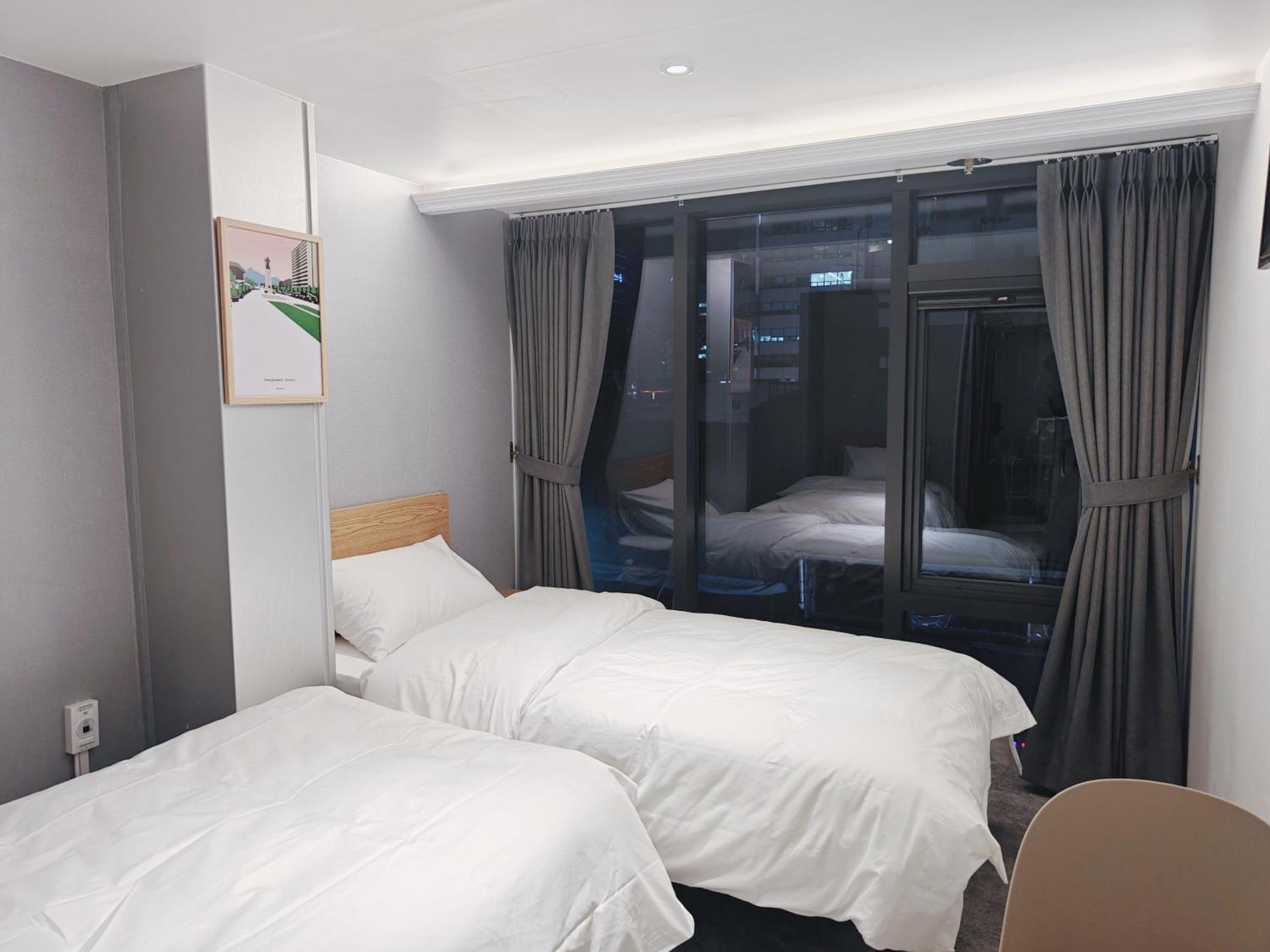 L Hostel Seoul Luaran gambar