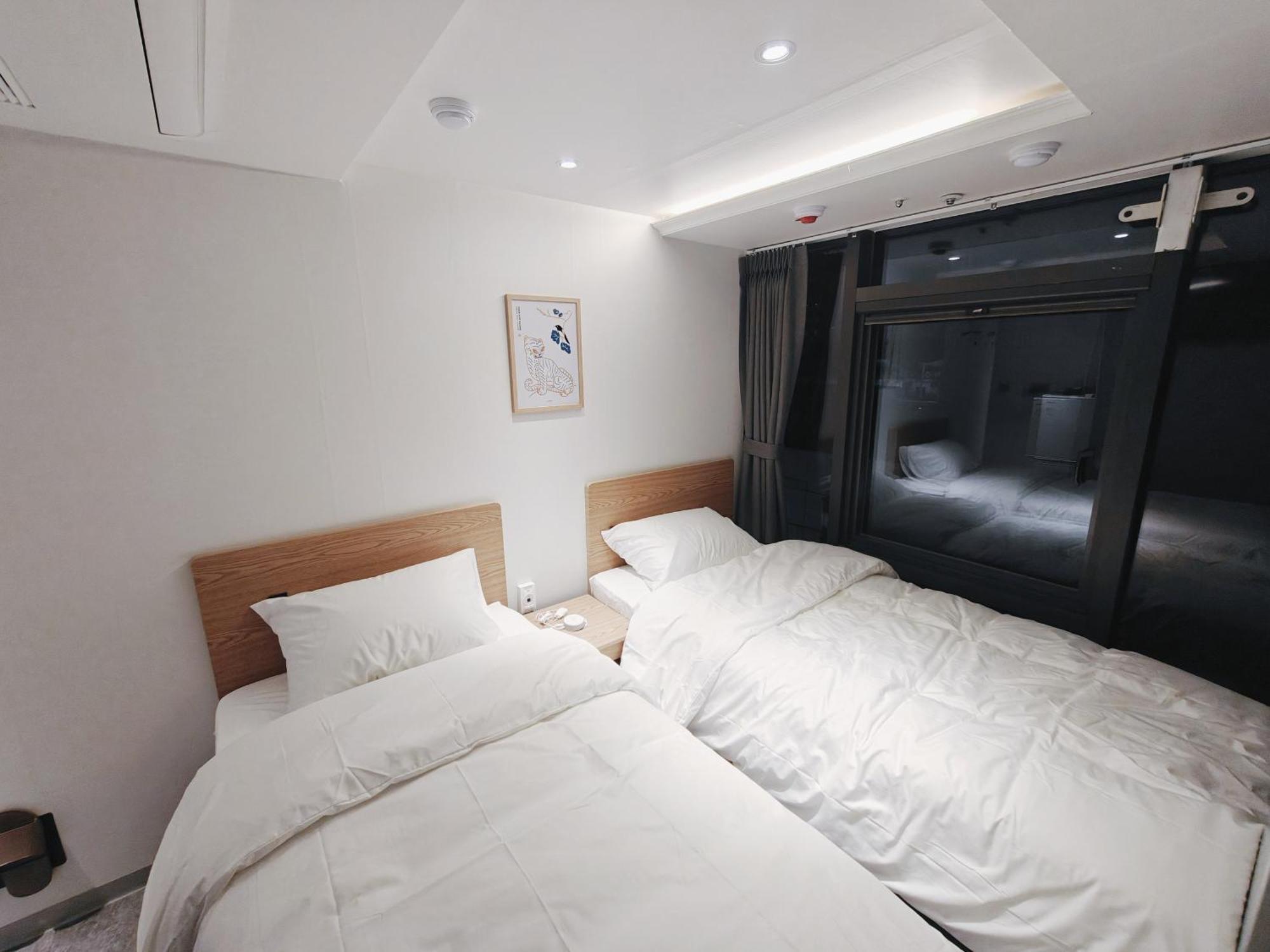 L Hostel Seoul Luaran gambar