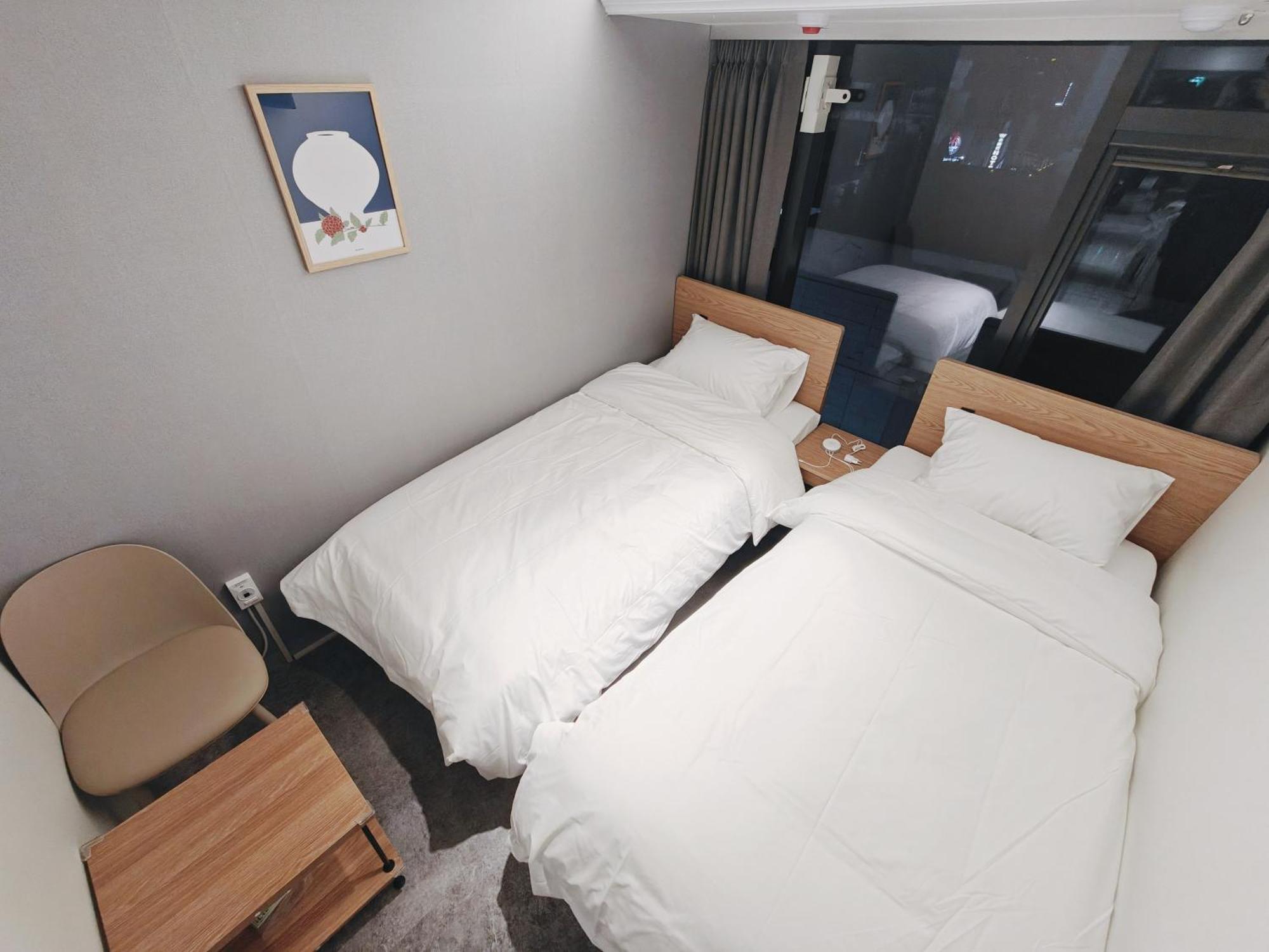 L Hostel Seoul Luaran gambar