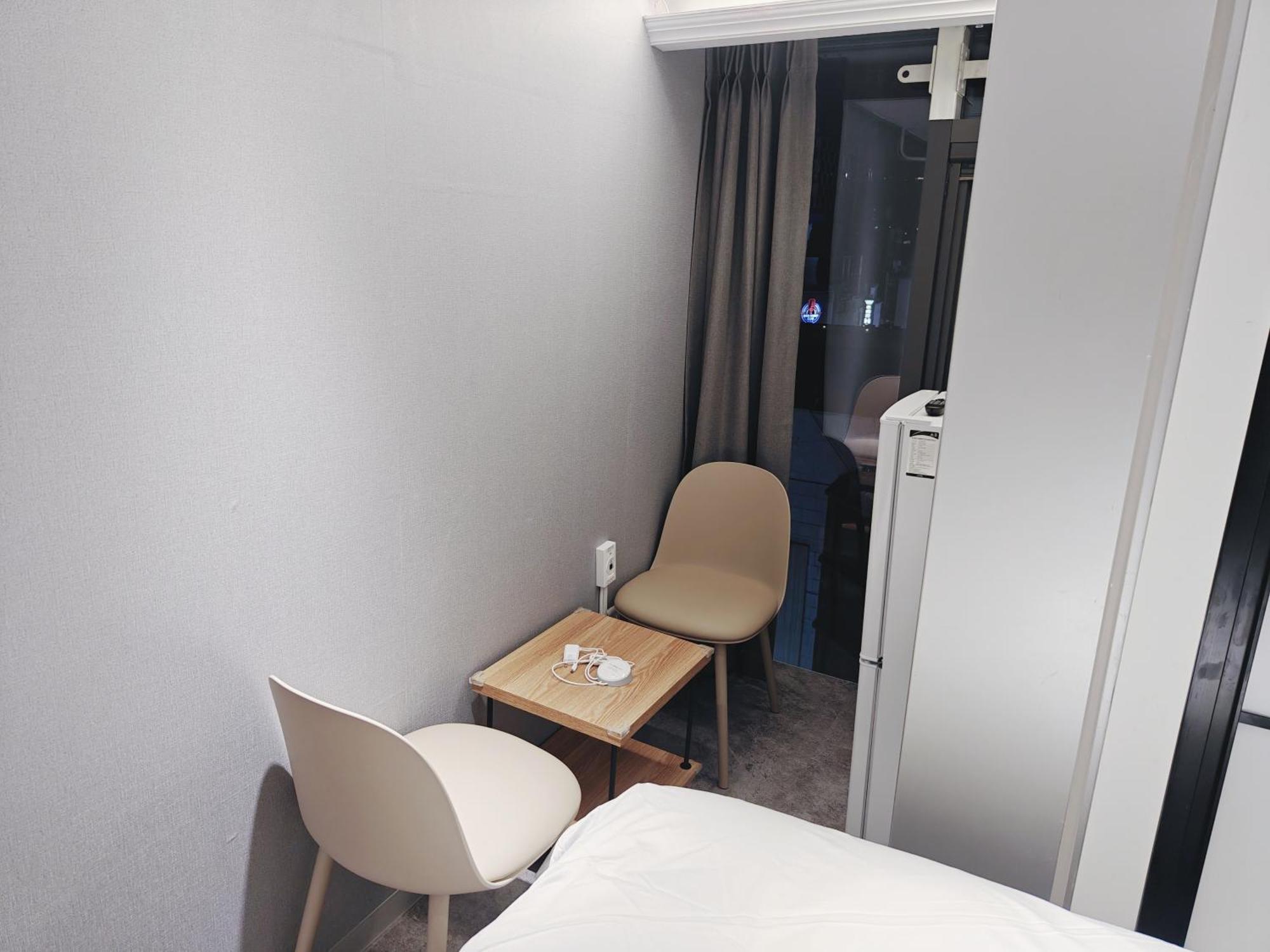 L Hostel Seoul Luaran gambar