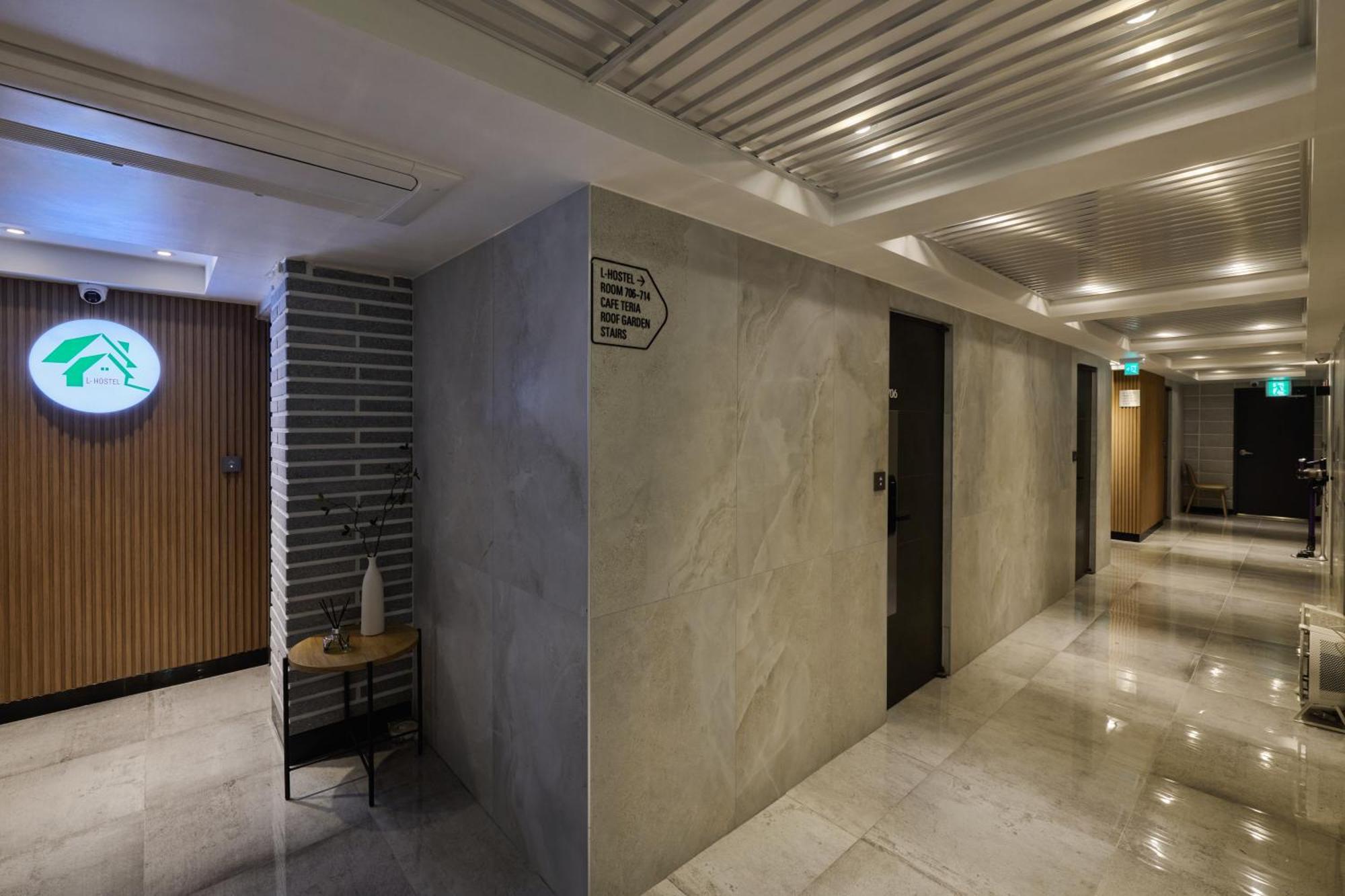 L Hostel Seoul Luaran gambar